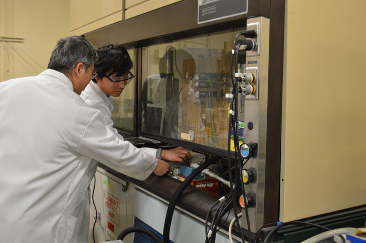 Chunshan Song and Xiao Jiang use a flow reactor to investigate the properties of chemicals created through carbon dioxide conversion.