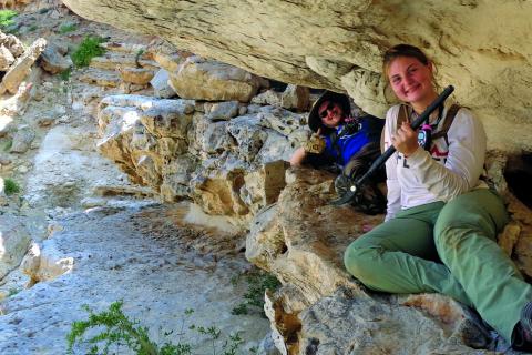 Troy Ferland and Annalee Sekulic collect middens s part of the Ancient Socio-Ecological Systems in Oman research project