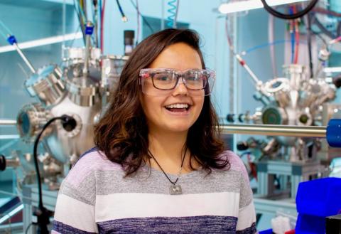 Ana De La Fuente Duran is on the path toward an advanced degree in science